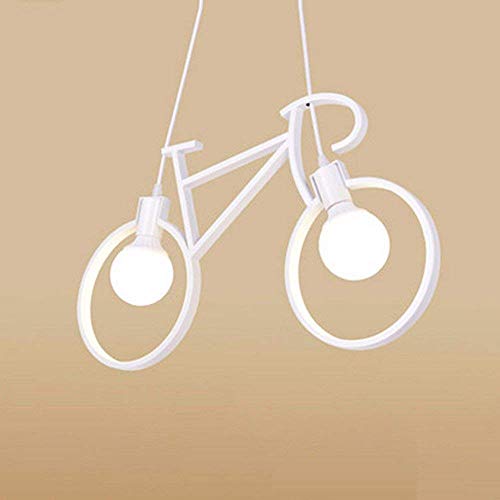 Lustre industriel vélo en fer blanc pour éclairer un salon sombre