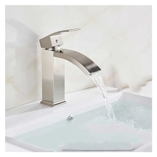 Robinet de cuisine pour évier moderne facilitant la vaisselle quotidienne