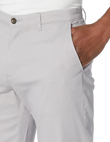 Image of Amazon Essentials Men Casual Pants