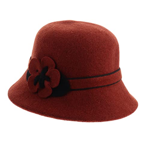 Chapeau de spectacle sur scène rouge pour déguisement et bonnet de fête