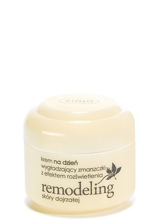 Ziaja Remodeling Crema de día antiarrugas con fórmula de colágeno 60+ para pieles maduras. Crema de día remodeladora de la piel madura 60+ 50 ml