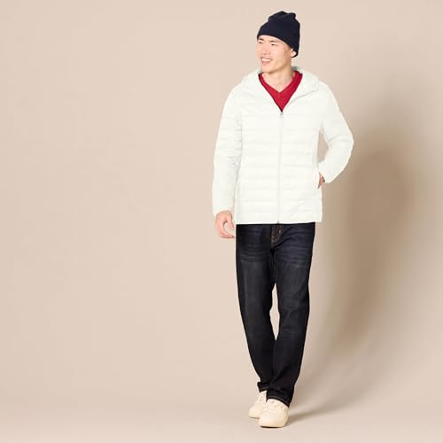 Image of Amazon Essentials Men's Lightweight Water-Resistant Packable Hooded Puffer Jacket