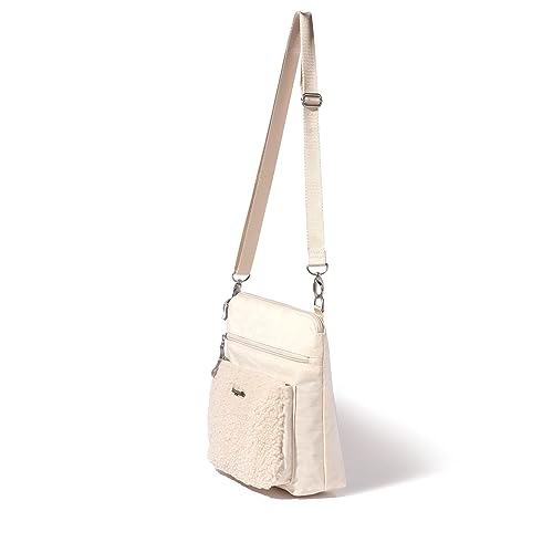 Baggallini Modern Large Pocket Crossbody3
