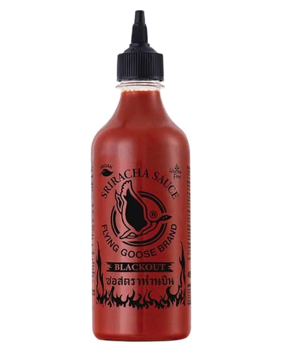 FLYING GOOSE Sriracha Chilisauce, mit extra Schärfe, extrem scharf, schwarze Kappe, extra scharfe Würzsauce aus Thailand, 1 x 455 ml