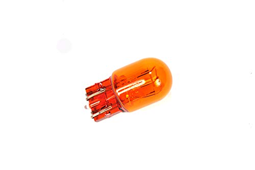 GM Genuine Parts 23398057 Parking and Turn Signal Light Bulb