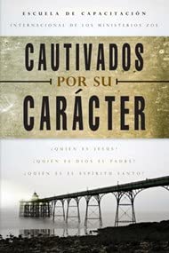 Paperback Cautivados por su Caracter Book