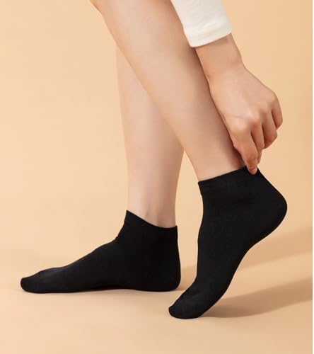 Ndoobiy 8 Pairs Cute Colorful Socks for Women Ankle Socks3