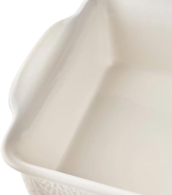 9" x 13" Vintage Lace Ceramic Casserole Baking Dish with Polypropylene Lid, Linen Color Stoneware Baker, Oven to Table Lasagna Pan