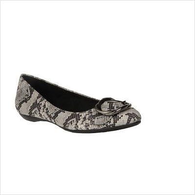 Dr. Scholl's Shoes Women's Graduate Ballet Flat