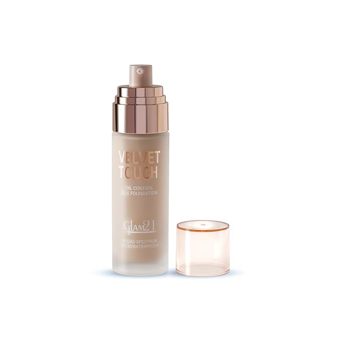 Glam21 Velvet Touch Oil Control Silk Foundation|Waterproof, High Coverage|SPF 35 Long Lasting|Light Natural-50gm