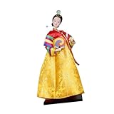 【Poupée Hanbok coréenne】Poupée geisha debout, vêtue de vêtements traditionnels, au visage délicat, pleine de souffle artistique.