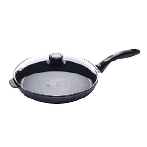 Swiss Diamond 11 Inch Nonstick Cast Aluminum Fry Pan with Lid, Oven and Dishwasher Safe