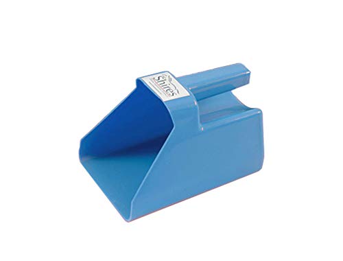 Shires Plastic Large Feed Scoop - 2 Quart Heavy-Duty Durable Plastic Scoop for Horse Feed and Pet Kibble Blue