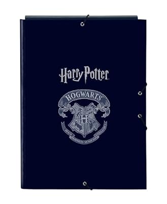 HARRY POTTER CAPTAIN - Carpeta Folio con 3 Solapas, Ideal para Niños de Diferentes Edades, Cómoda y Versátil, Calidad y Resistencia, 26x36.5 cm | Ya disponible en tu tienda friki favorita! En mundofriki.es! HARRY POTTER CAPTAIN - Carpeta Folio con 3 Solapas, Ideal para Niños de Diferentes Edades, Cómoda y Versátil, Calidad y Resistencia, 26x36.5 cm | Ya disponible en tu tienda friki favorita! En mundofriki.es!