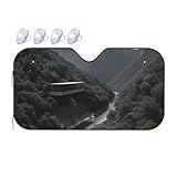 Design intelligent : nos pare-soleil Architecture Mountains de qualité supérieure protègent parfaitement votre tableau de bord, votre volant et vos sièges contre la surchauffe. 1 grand pare-soleil rectangulaire couvre complètement le pare-brise de votre véhicule.