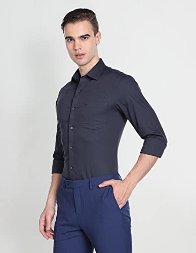 Image of Arrow Men's Structured Slim Fit Shirt