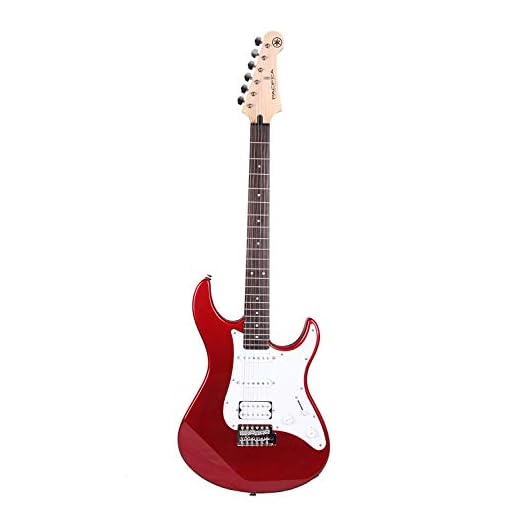 Yamaha Pacifica 012 Guitarra Eléctrica Guitarra 4/4 de madera, 64.77 cm, escala 25.5 pulgadas, 6 cuerdas, selector pastillas de 5 posiciones, Color Rojo Metálico