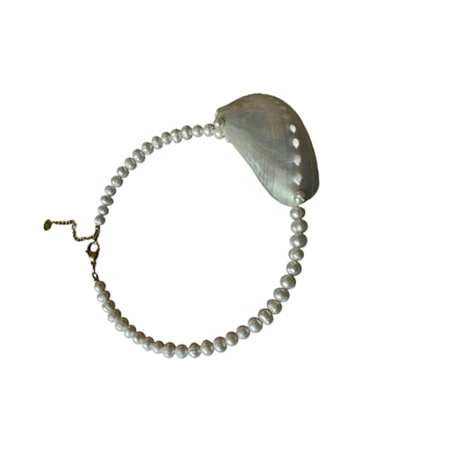 Collier à superpositions en coquillages idéal pour sublimer vos tenues de plage