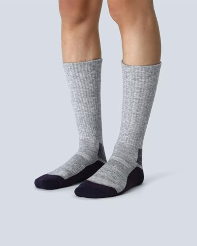 Image of WANDER Merino Wool Crew Socks 3 Pairs Lightweight Cushion Boot Sock