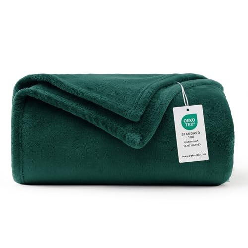 WAVVE Kuscheldecke Flauschig Decke Waldgrün - Wolldecke Fleecedecke Sofadecke 150x200cm Dunkelgrün, Warm Wohndecke Couchdecke, Weich Sofaüberwurf XL