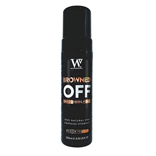Browned Off® WATERMANS - Espuma autobronceadora mediana a oscura (200 ml) con aloe vera, vitamina E, bronceado falso vegano de secado rápido