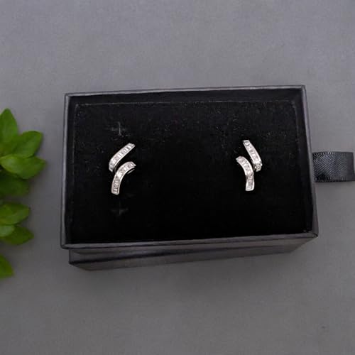 Silver Stud Earrings with Cubic Zirconia2
