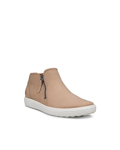 Image of ECCO Women's Soft 7 Leisure Sneaker