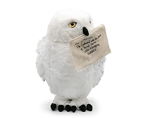 Play by Play Harry Potter - Hedwig Weiße Eule Kuscheltier mit Magnetischem Umschlag und Display 9'45'/24cm - Superweiche Qualität