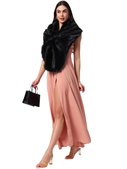 Image of Extra Large Women's Faux Fur Collar for Winter Coat