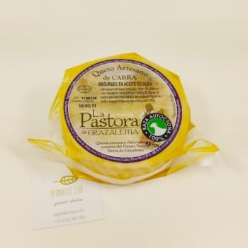 Queso de cabra curado en aceite de oliva. La pastora. Peso neto del queso 900g. Contiene todo el sabor artesanal Ideal para compartir.