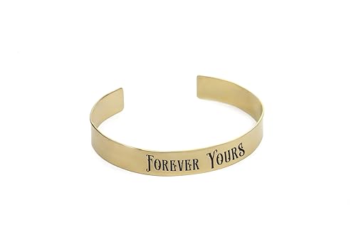 Bracelet en or personnalisé : le bijou sur mesure qui ne ternit jamais