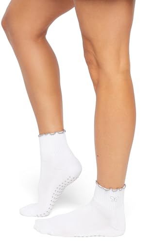 Wildfox Women's Ari Crew Scalloped Ankle Pilates Socks with Non-Slip Grip, 2-Pack3