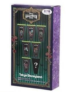 ヴィランズ ワッペンアクセサリーセット（全７種） 買い物袋付き 「楽しくも妖しいハロウィーンパーティーにぴったりなグッズ」 ディズニーハロウィーン2025 『東京ディズニーリゾート限定』 ディズニーグッズ お土産のサムネイル