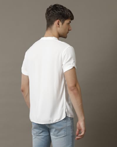 Image of Identiti MenSlim Fit Half Sleeve Solid Smart V Placket Casual Shirts