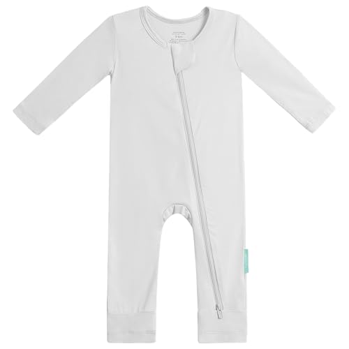 Image of PurComfy Baby Long Sleeve Romper Jumpsuit, Premium Soft Rayon One Piece Pajamas Boy Girl 2-Way Zipper Coverall Sleeper