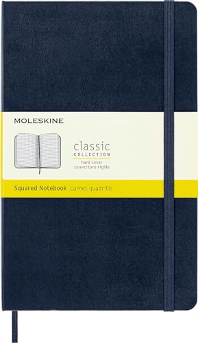 Moleskine Classic Notebook, Cuaderno Con Cuadros, Tapa Dura y Cierre Elástico, Tamaño Large 13 x 21 cm, Color Azul Zafiro, 240 páginas