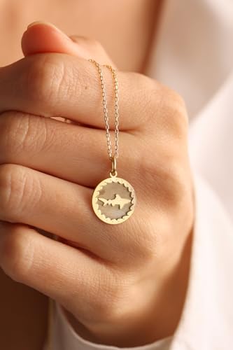 Collier pendentif requin 24mm en argent doré avec sa chaîne de 45cm - 3