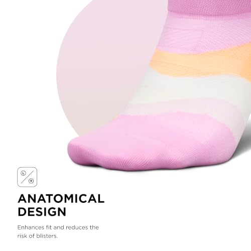 Image of Feetures Elite Light Cushion Mini Crew Sock - Sport Sock with Targeted Compression