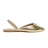 The color difference is between 97% and 100% similar to the image.