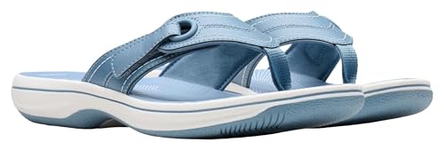 Image of Clarks Women's Breeze Reyna Cloudsteppers Flip-Flop