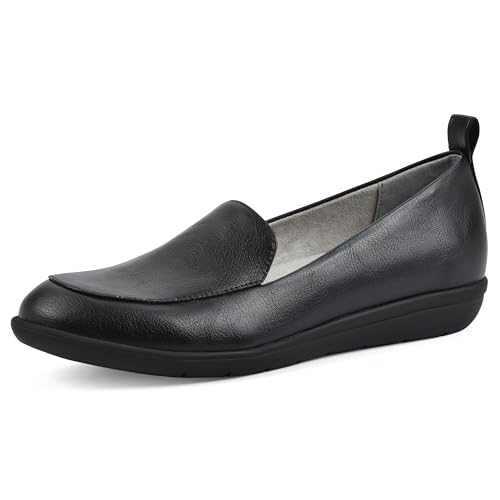 Image of CLIFFS BY WHITE MOUNTAIN Women's Twiggy Moccasin Style Loafer Flat