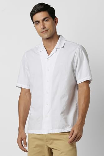 Image of Peter England Men's Casual Half Sleeve Resort Collar Shirt in 100% Cotton Seersucker with Striped Design