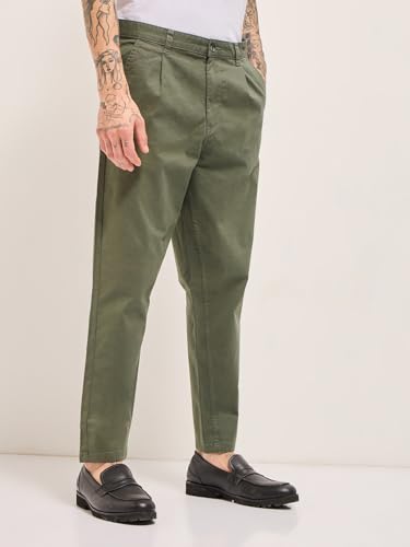 Image of THE BEAR HOUSE Men's Cotton Solid Cropped Carrrot Fit Chinos