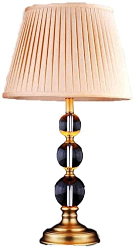Lampe en cristal pour ambiance feutrée de salon et villa