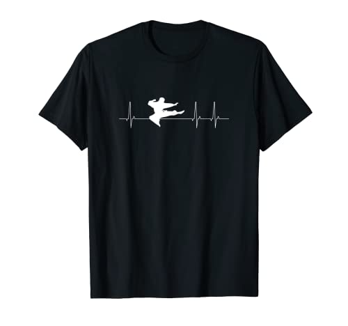 Heartbeat Martial Artist Karate Patada lateral voladora Camiseta