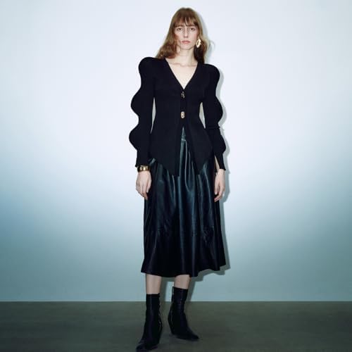 URBAN REVIVO Women Knitted Cardigans Long Sleeve V-Neck Lightweight Sweater One Leaf Button Down Outwear