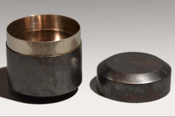 南鐐純銀製、茶道具 吹雪形茶器