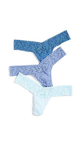 Signature Lace Original Rise Thongs
