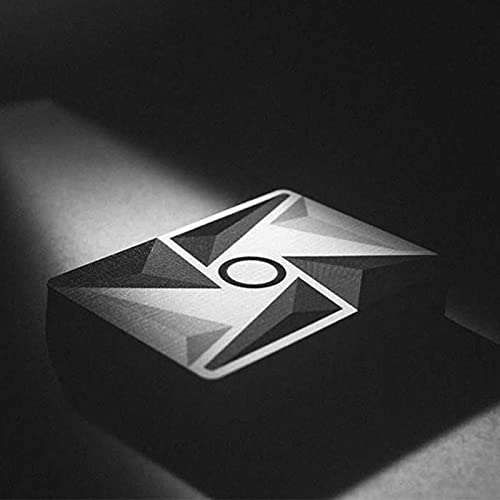 SOLOMAGIA Virtuoso P1 Limited Edition Playing Cards - Image 3