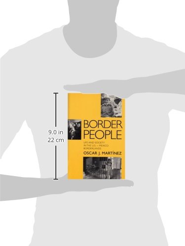 Border People: Life and Society in the U.S.-Mexico Borderlands - Image 2